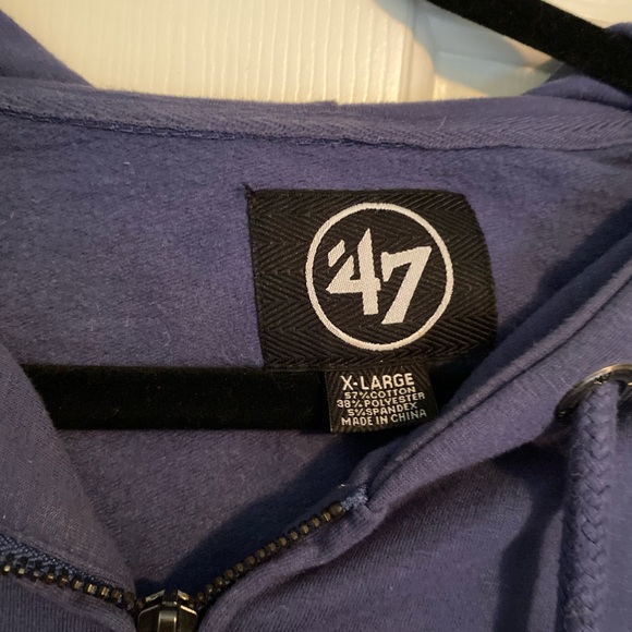 Women’s Mariners Zip-up Hoodie - Picture 5 of 5